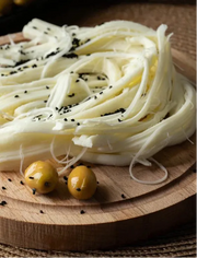 Erzurum Tschetschil & Tel Peyniri (500g) – Handgezogener Fadenkäse